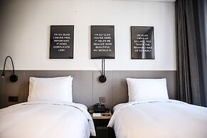 GLAD Gangnam COEX Center