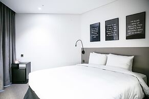 GLAD Gangnam COEX Center