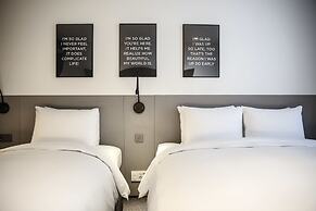 GLAD Gangnam COEX Center