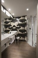 Ark Hotel