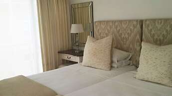 Waterfront Apartment C3