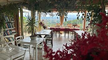 Aura Toscana Boutique