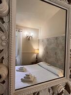 Aura Toscana Boutique
