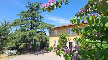 Aura Toscana Boutique