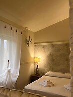 Aura Toscana Boutique