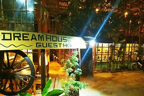 Dream House Guest House & Restaurant
