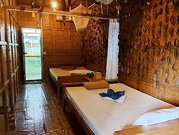 Dream House Guest House & Restaurant