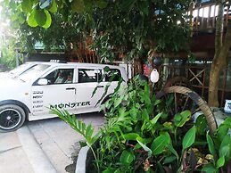 Dream House Guest House & Restaurant