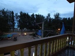 Urs Treff Guesthouse