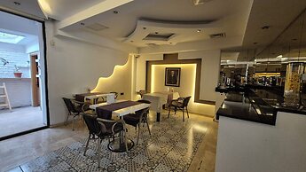 Best Smyrna Hotel