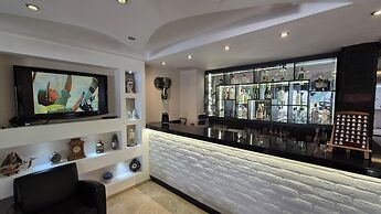 Best Smyrna Hotel