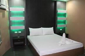 El Vistra Travellers Inn & Coffee Shop