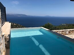 Sea View Villa Schinias