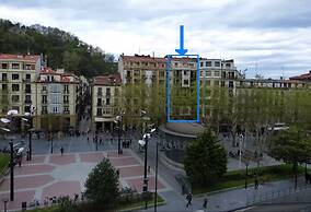 LUXURY IN OLD TOWN NEAR BEACH - by SanSebastianApartments.es