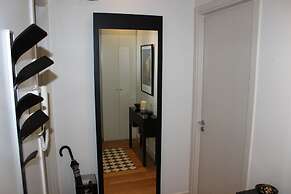 SEAFRONT LUXURY STUDIO - by SanSebastianApartments.es