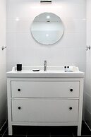 Stunning Duplex Near the Sea