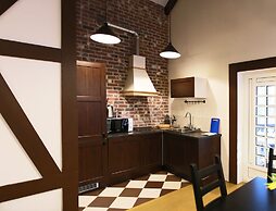 Shishki na Lampushke - Bavarsky Khutor