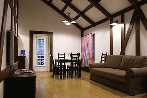 Shishki na Lampushke - Bavarsky Khutor