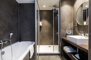 The James Hotel Rotterdam