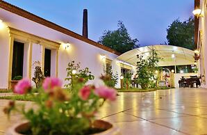 Bacahan Hotel - Special Class