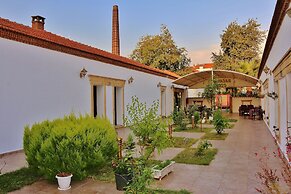 Bacahan Hotel - Special Class