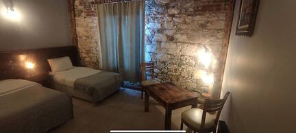 Bacahan Hotel - Special Class