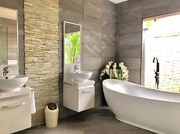 Grand Amber Villas Diani