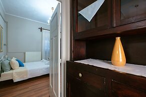 Grandma's Chic Home in Chania Venetian Harbor