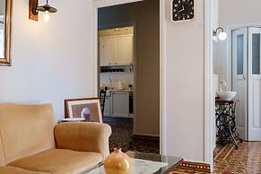 Grandma's Chic Home in Chania Venetian Harbor