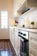 Grandma's Chic Home in Chania Venetian Harbor