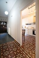 Grandma's Chic Home in Chania Venetian Harbor