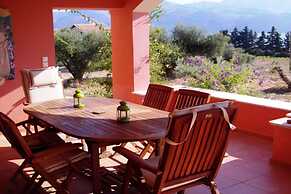 Villa Mitis - A Bohemian Private Pool Retreat