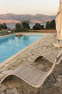 Villa Mitis - A Bohemian Private Pool Retreat