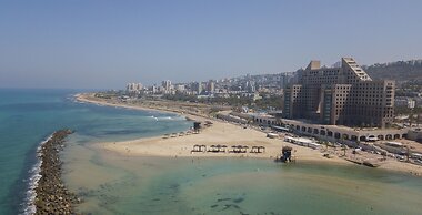 Blue Beach Apartment