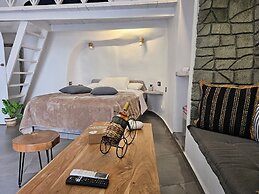 Aqua & Terra Traditional Cave Houses