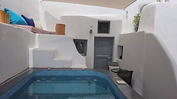 Aqua & Terra Traditional Cave Houses