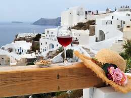 Aqua & Terra Traditional Cave Houses