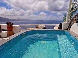 Aqua & Terra Traditional Cave Houses