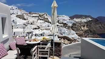 Aqua & Terra Traditional Cave Houses
