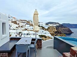 Aqua & Terra Traditional Cave Houses