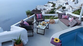 Aqua & Terra Traditional Cave Houses