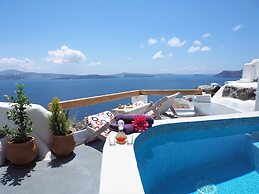 Aqua & Terra Traditional Cave Houses