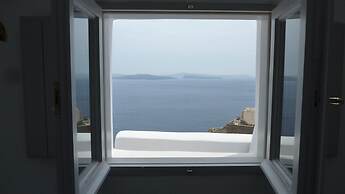 Aqua & Terra Traditional Cave Houses