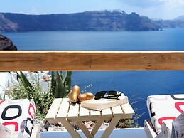 Aqua & Terra Traditional Cave Houses