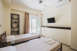 Family Summer Home near Beach