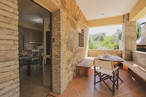 Family Summer Home near Beach