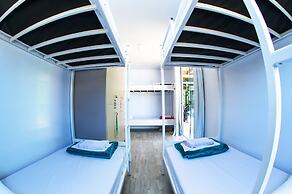 Innbox - Praia Do Rosa - Hostel