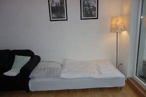 Tolstov-Hotels Big Room Apartment