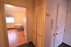 Tolstov-Hotels Big Room Apartment