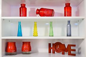 Heart of Old Town Cozy Home - Yard & Parking